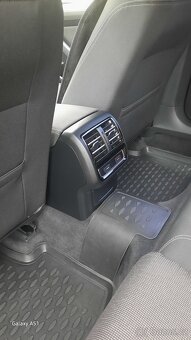 Prodám VW Passat B8 tdi,2018 r - 9