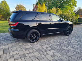 Dodge Durango RT 5,7 V8 AWD, Alcantara, 7 míst - 9