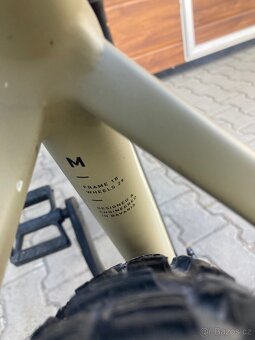 Horské kolo na 29” - M rám - 9