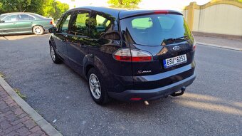 Ford S-Max - 9