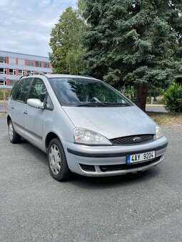 Ford Galaxy - 9