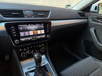 ŠKODA SUPERB 3 2022 2.0 TDI DSG | VIRTUAL | DPH - 9