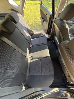 Hyundai i30 1.4 80kw - 9