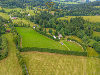Prodej roubené chalupy s velkým pozemkem 31704 m² – České Mi - 9