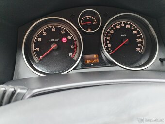 Opel Astra h 1.6 Twinport ( Benzín) - 9
