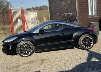 Peugeot RCZ 1,6 16V 200k MOTOR PO GO benzín manuál 147 kw - 9