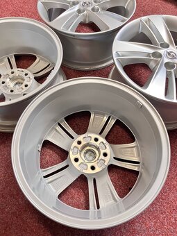 5x115 R17 Originál Alu Opel Insignia B - 2021 - TOP STAV - 9