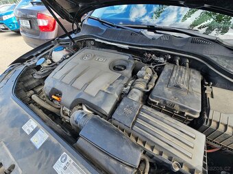 Volkswagen Passat B7 1,6 r-line - 9