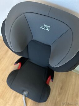 Autosedačka Britax Romer - 9