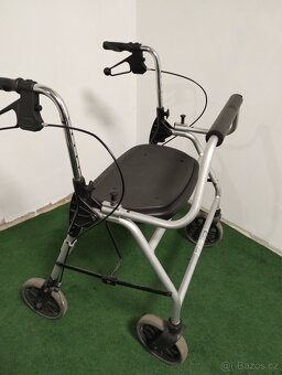 Bariatrické čtyřkolové chodítko se sedákem XXL - 9