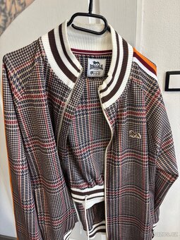 TOMMY HILFIGER , LACOSTE , CALVIN KLEIN , LONSDALE. - 9