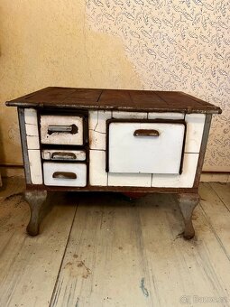 Prodám 2 stará kamna a 1 kotel - 9