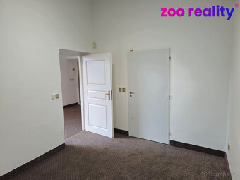 Pronájem kancelářských prostor či ordinace 90m2, Masarykovo  - 9