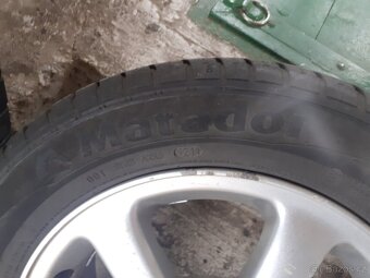 Pneumatiky 195/60/R15 - 9