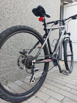 GT KOLO - 9