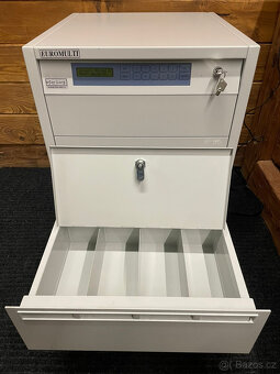 Časový trezor - 4 zásuvky - 9