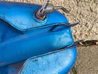 Nádrž Jawa velká kývačka 250 350 panelka sport 354 353 360 - 9