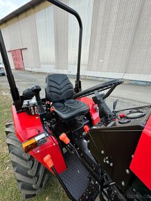 Traktor Belarus 311 s čelním nakladačem - 9