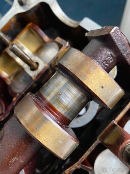 Výfuková vačka BMW M54B25 - 9