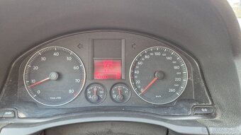VW Golf 5  1,6 MPi - 9