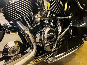 Indian Roadmaster - 9