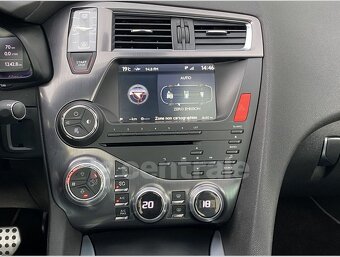 CITROEN DS5 Hybrid4 Airdream SO CHIC BMP6 02/2014 - 9