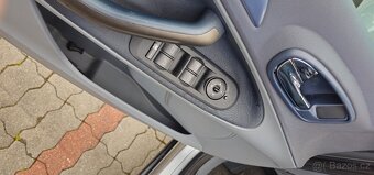 Ford S-MAX 2.0 TDCi 103kw - 9