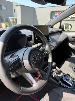 Toyota Corolla GR FOUR 1.6 Turbo iMT - 9