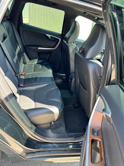Volvo XC 60, D5 AWD, 169 kW, 9/2014, 141.000Km, 4x4 - 9