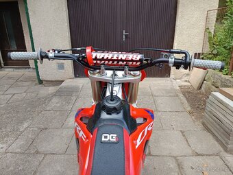 Honda CRF 250R - 9