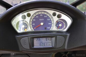 YAMAHA XC 300 VERSITY - 9