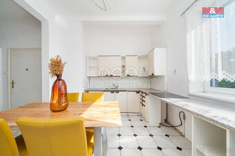 Prodej 1/2 rodinného domu, 198 m², Olomouc, ul. Húskova - 9