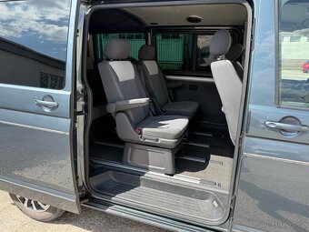 Volkswagen Multivan 2.5 TDI (2009) – 7 míst, spaní. - 9