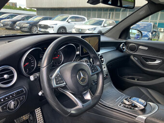 MERCEDES BENZ GLC 220 D AMG PANO HEAD-UP DISTRONIC - 9