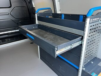 Transit Custom 2,0TDCi 96KW, Dílna,Regály SORTIMO,svěrá, DPH - 9