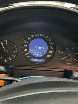 Mersedes Benz w211 e200 - 9