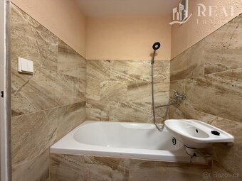 Pronájem, byt, 1+1, po rekonstrukci, OV, Březenecká, Chomuto - 9