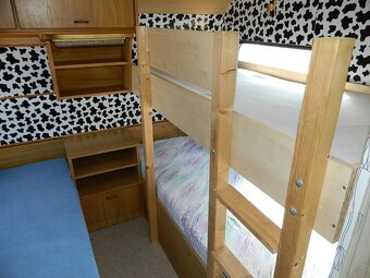 Dvouosý karavan Wilk Stern de luxe - 9