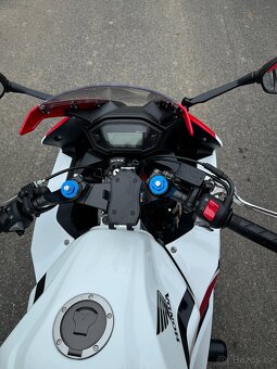 Honda CBR 500R - 9