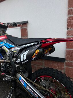 Honda CRF 250R - 9
