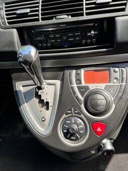 CITROEN C8 2.0HDI 120KW VÝBAVA EXCLUSIVE R.V.2012 - 9