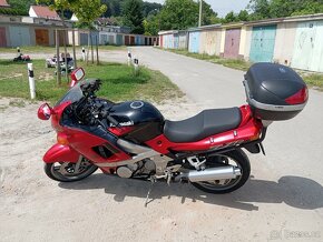 Kawasaki ZZR 600 2001 - 9