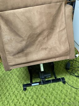 TV KŘESLO ELEKTR. POLOHOVATELNÉ 'VERMEIREN' HNĚDÝ MIKROPLY - 9