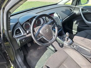 OPEL ASTRA SPORTS TOURER - 9