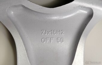 Disky na Ford 5x108 Et50 7jx16 63,4 Top stav - 9