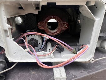 1Z1941015 B xenon Octavia II 2 - 9