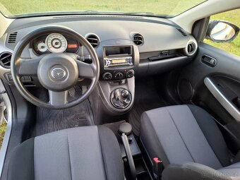 Mazda 2 1.3i Klima Model 2009 Nová Stk - 9