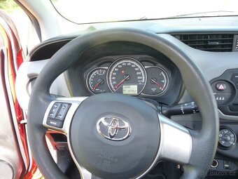 Prodám Toyota Yaris 1.0 VVT-i, 51KW - 9