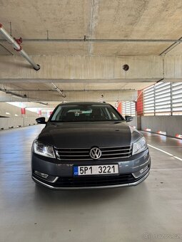 Volkswagen Passat B7 2.0TDI - 9
