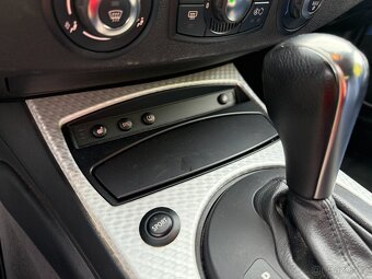 prodám BMW Z4 coupe 3.0si nebourané nelakované 82tkm čr pův. - 9